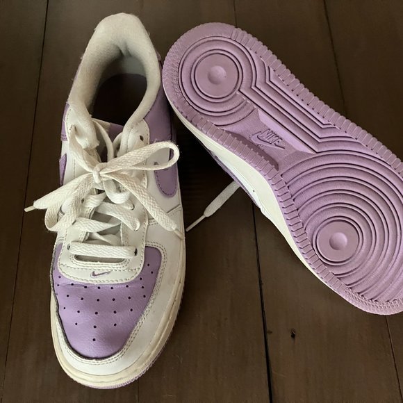 Nike Other - White and Purple Nike Air Force Sneaker 4.5 Youth